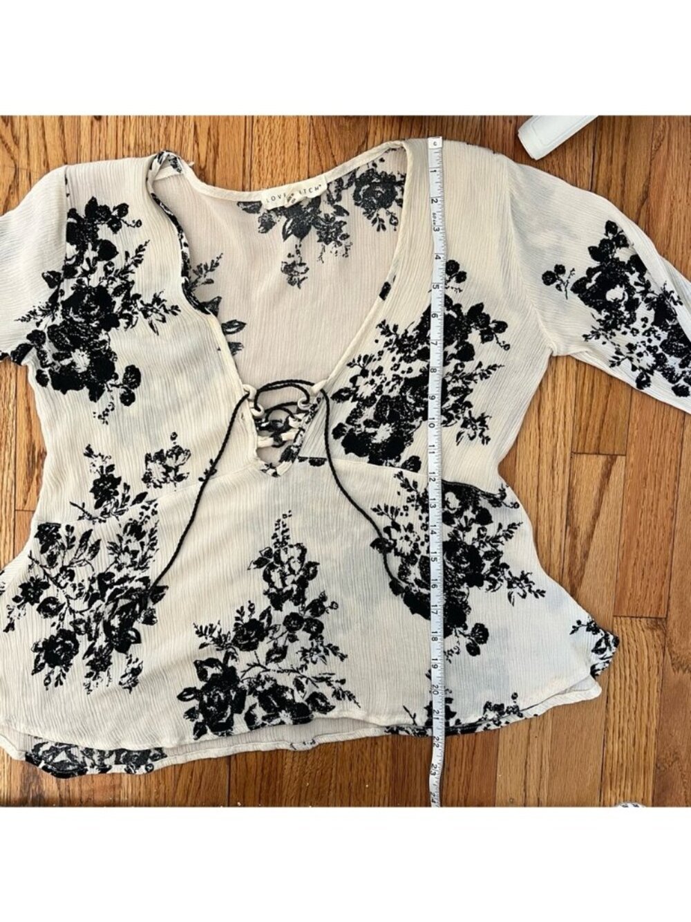 Anthropologie Lovestitch Black Cream Floral Top Sz M Boho Coquette Flowy Cotton - Picture 10 of 14